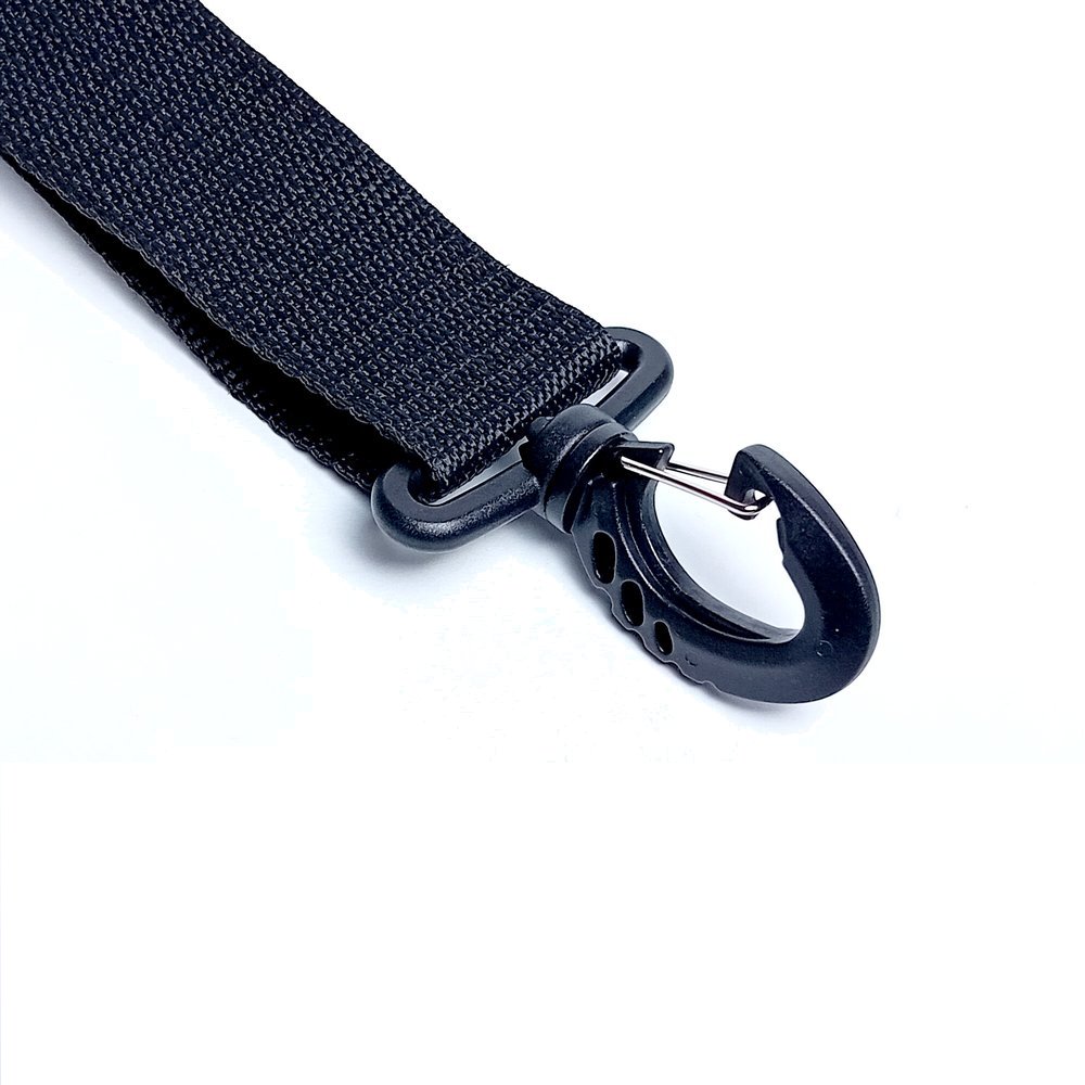 Crochet surmoulé sur sangle