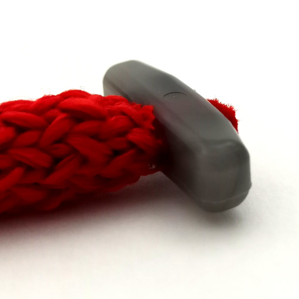 Embout en T surmoulé sur cordon rouge