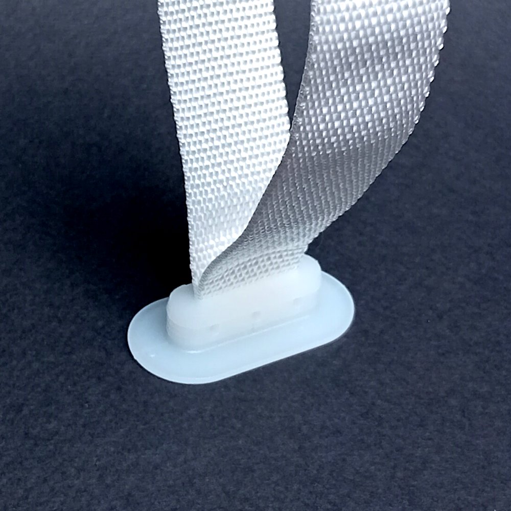 tirette de coffre surmoulée blanche