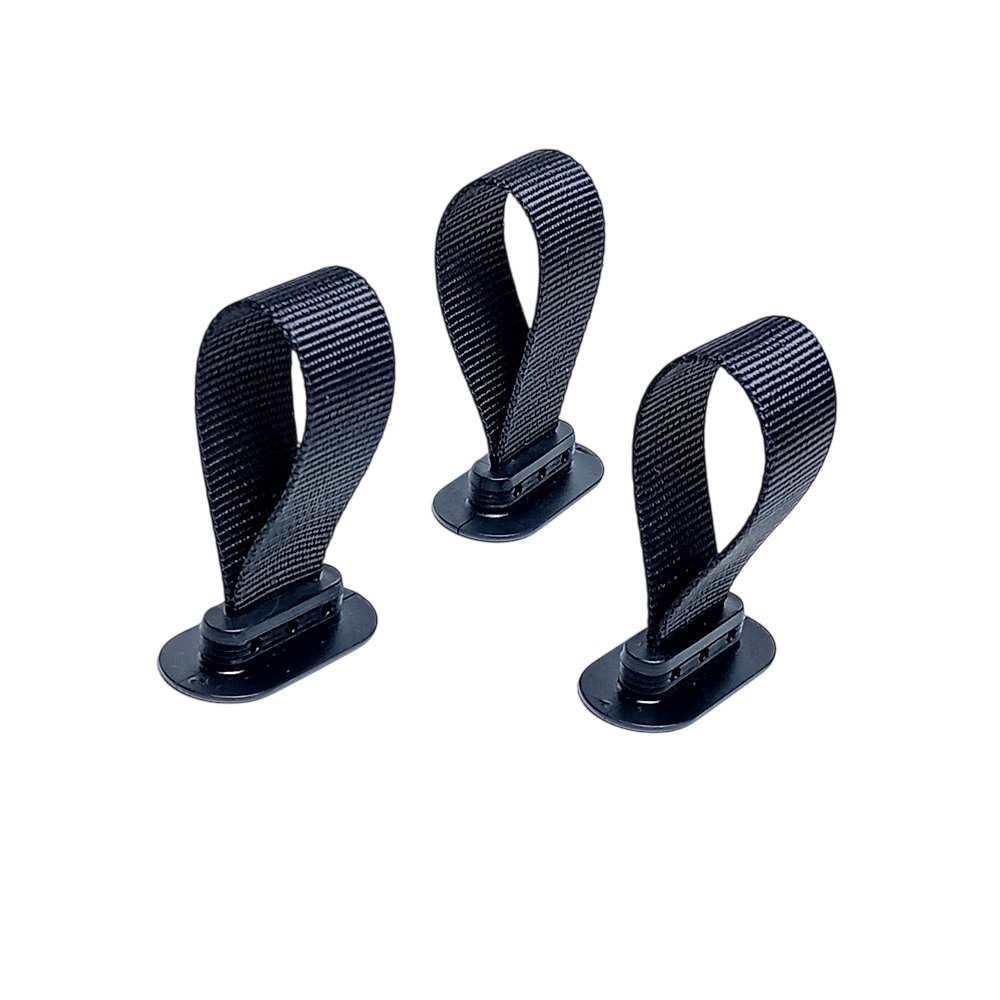 Tirette de fond de coffre surmoulée